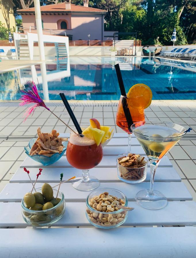 G&D Hotel Deanna Pool&Brunch Milano Marittima Exterior foto
