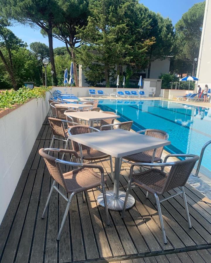 G&D Hotel Deanna Pool&Brunch Milano Marittima Exterior foto