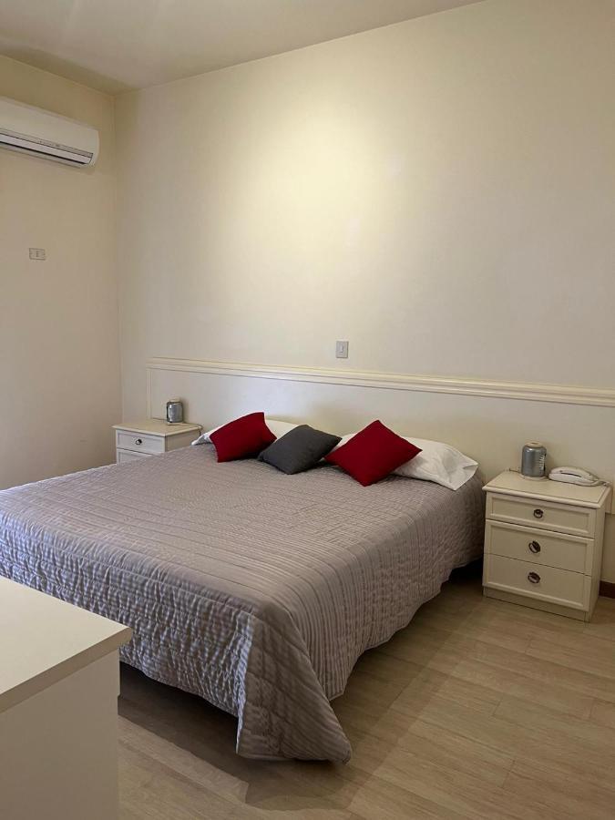 G&D Hotel Deanna Pool&Brunch Milano Marittima Quarto foto